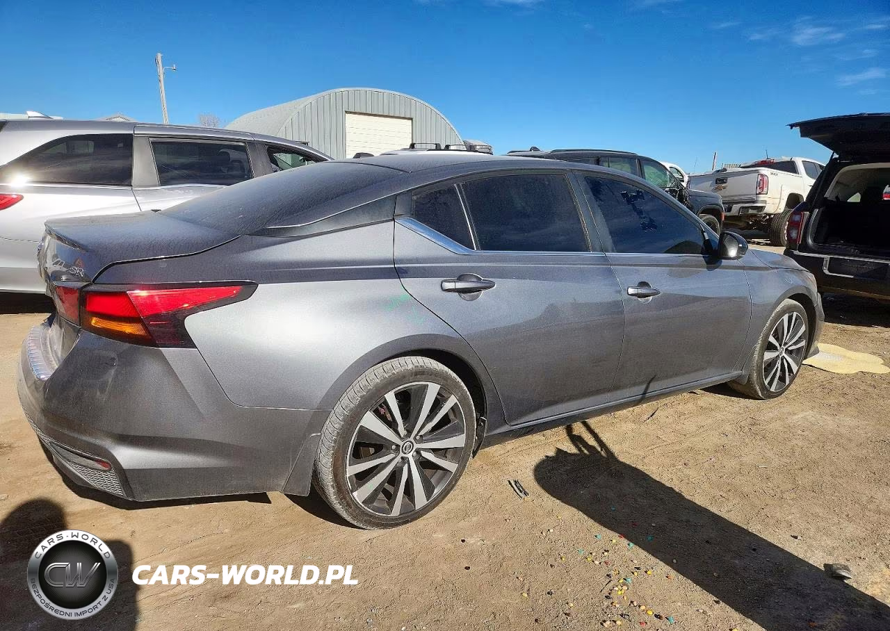 2019 Nissan Altima Sr VIN:1N4BL4CV3KC141554 - 3