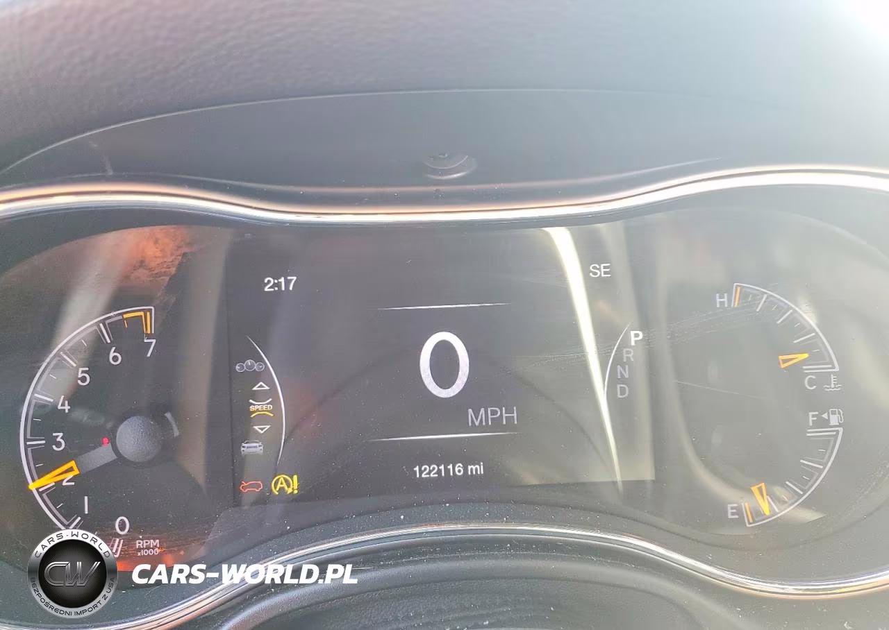 2019 Jeep Grand Cherokee Laredo VIN:1C4RJFAG7KC634815 - 9