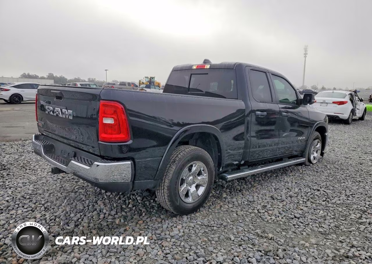 2025 Ram 1500 Big Horn-Lone Star VIN:1C6RREBG1SN586760 - 3