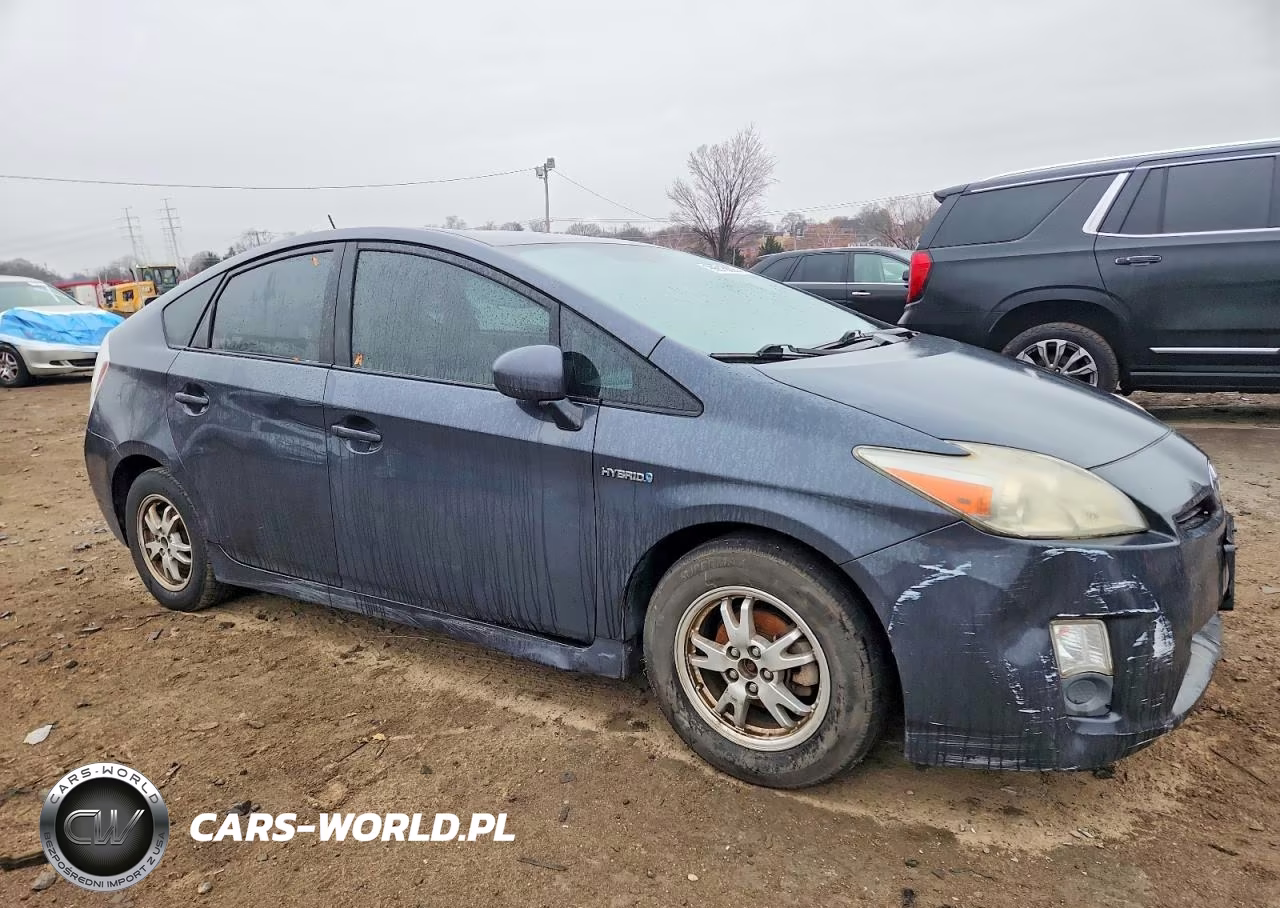 2010 Toyota Prius VIN:JTDKN3DU1A1218937 - 4