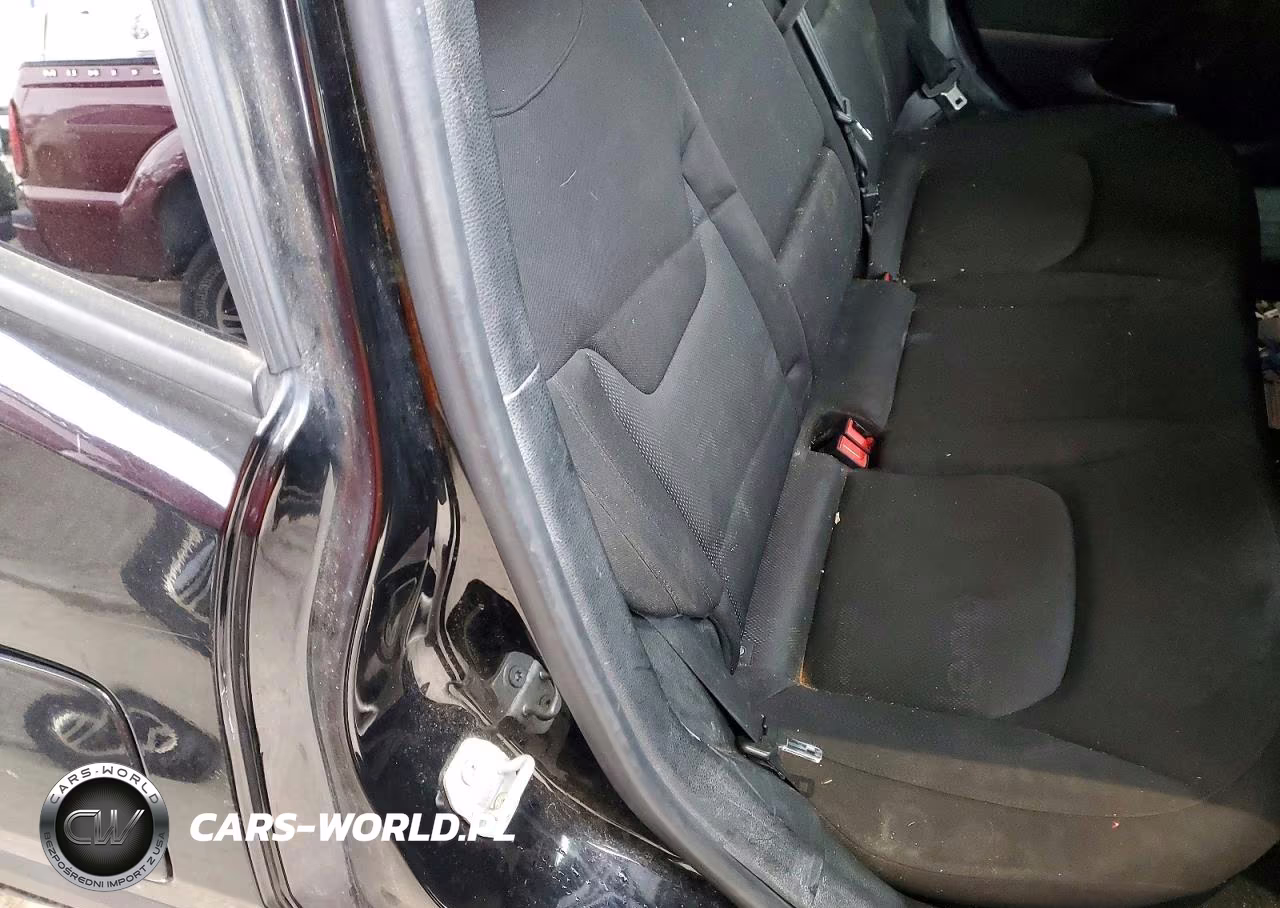 2015 Jeep Renegade Latitude VIN:ZACCJABT0FPB50975 - 10