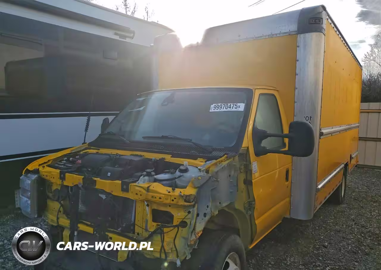 2023 Ford Econoline - Box Truck