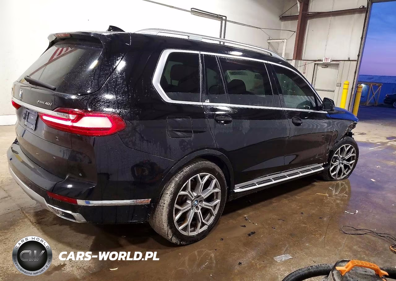 2020 BMW X7 xDrive40I VIN:5UXCW2C05L9B52103 - 3