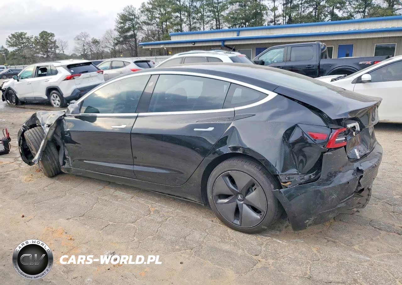 2018 Tesla Model 3 VIN:5YJ3E1EA7JF123111 - 2