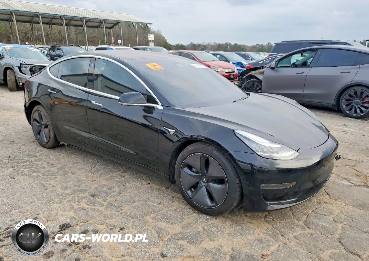 2018 Tesla Model 3 VIN:5YJ3E1EA7JF123111 - 4