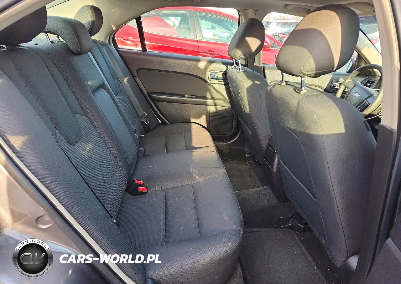 2012 Ford Fusion Se VIN:3FAHP0HA5CR124044 - 10