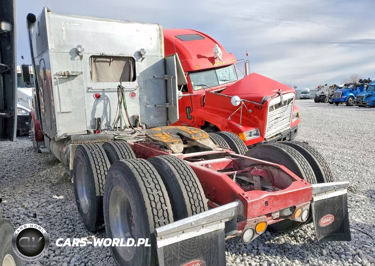2000 Peterbilt 379 Semi Truck VIN:1XP5DB9X9YD508993 - 3