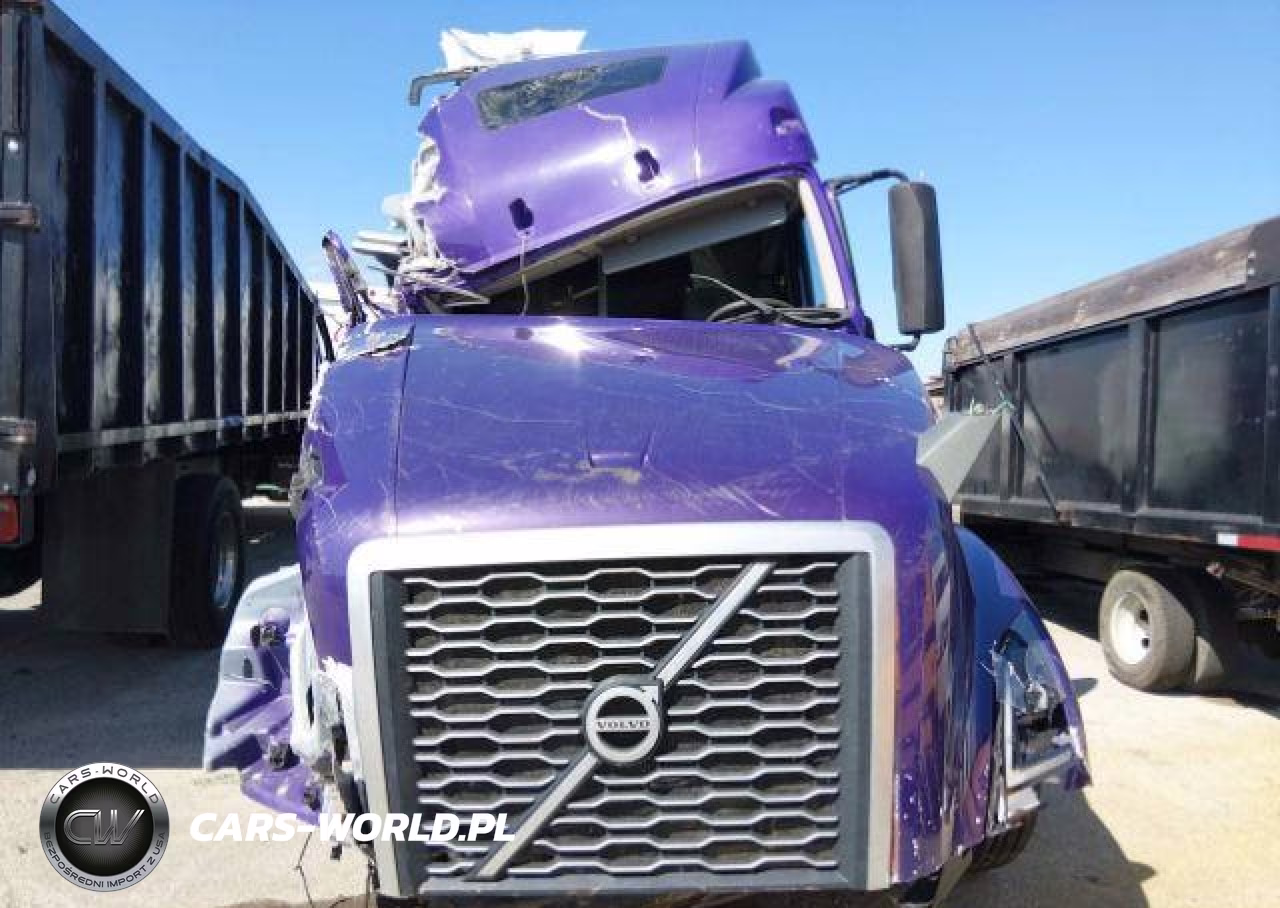 2020 Volvo VIN:4V4NC9EH8LN243843 - 12