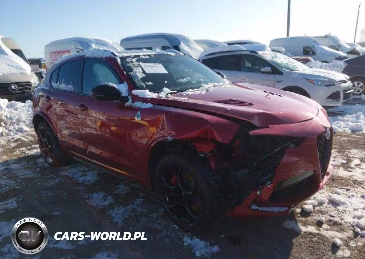 2023 Alfa Romeo Stelvio Quadrifoglio Awd