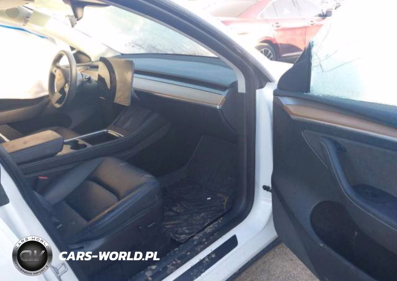 2022 Tesla Model Y VIN:7SAYGDEE1NF544478 - 6