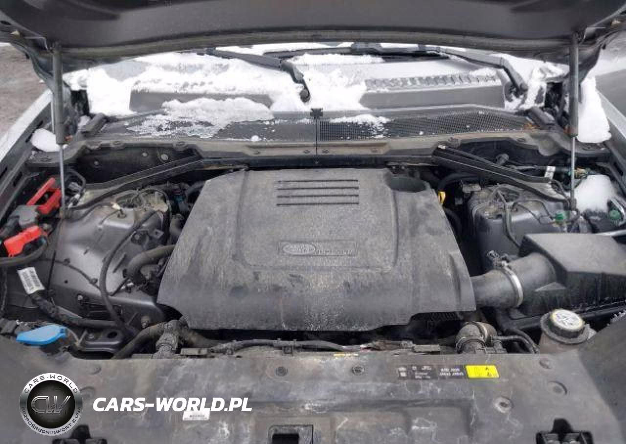 2024 Land Rover Defender 110 P300 S VIN:SALEJ7EX0R2272835 - 11