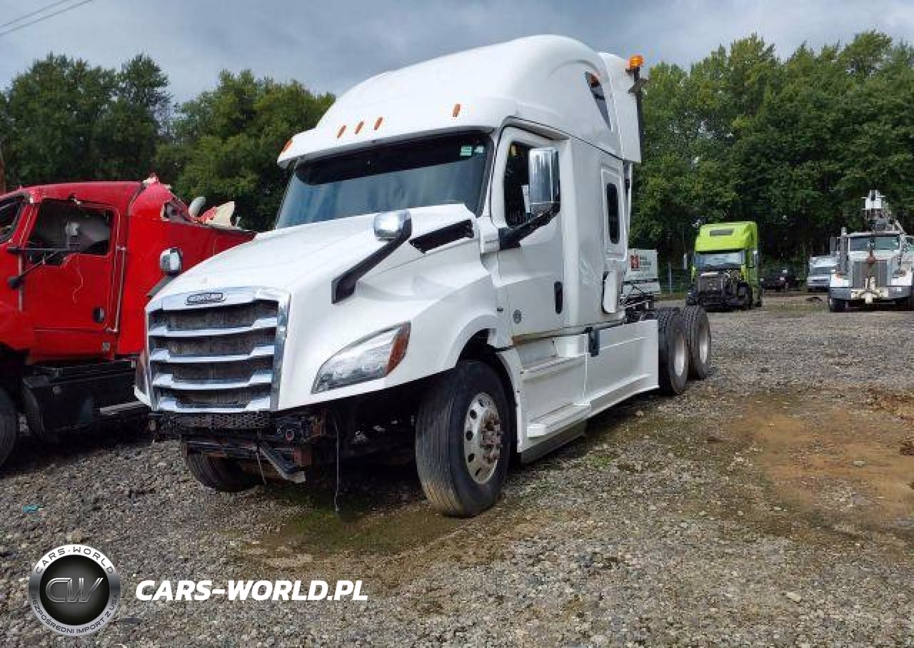2018 Freightliner Cascadia 126 VIN:3AKJHHDR6JSJC9745 - 3