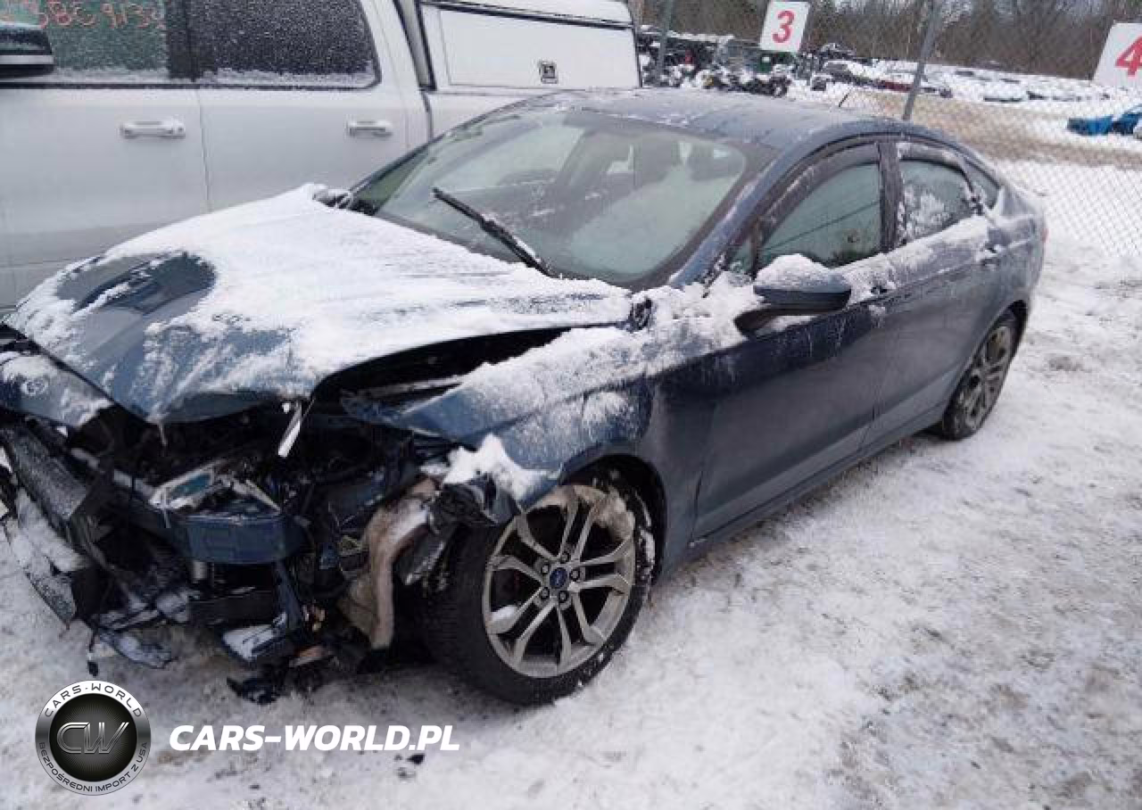 2018 Ford Fusion VIN:3FA6P0H74JR195275 - 3