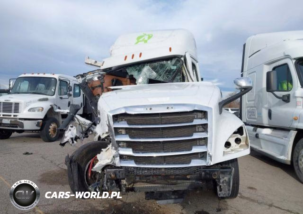 2023 Freightliner New Cascadia 126 VIN:1FUJHHDR5PLNV7721 - 17