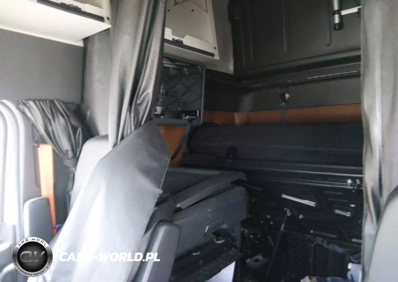 2025 Freightliner New Cascadia 126 VIN:3AKJHHDR2SSVW5997 - 7