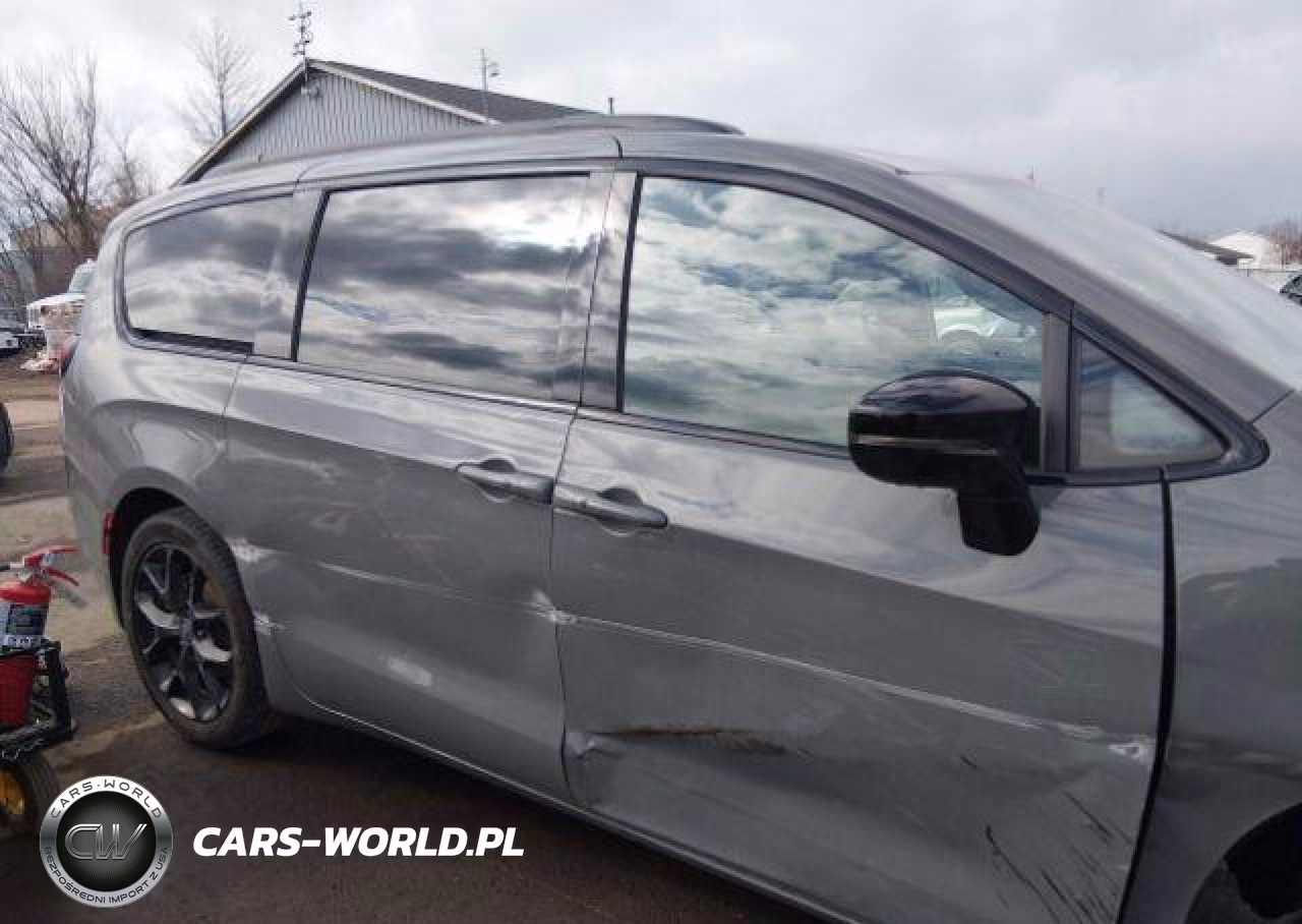 2025 Chrysler Pacifica Limited VIN:2C4RC1GG3SR545769 - 14
