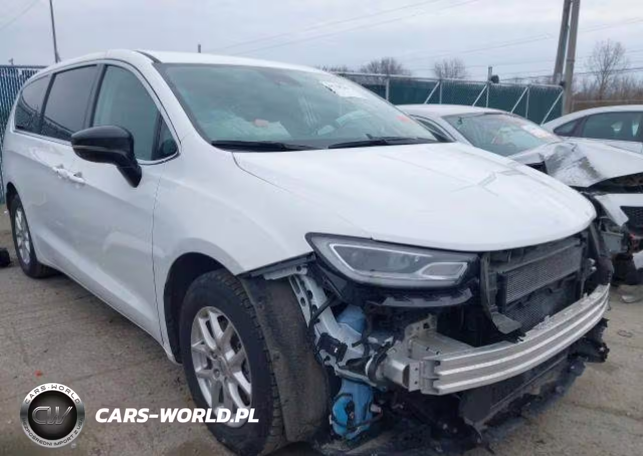 2024 Chrysler Pacifica Touring L