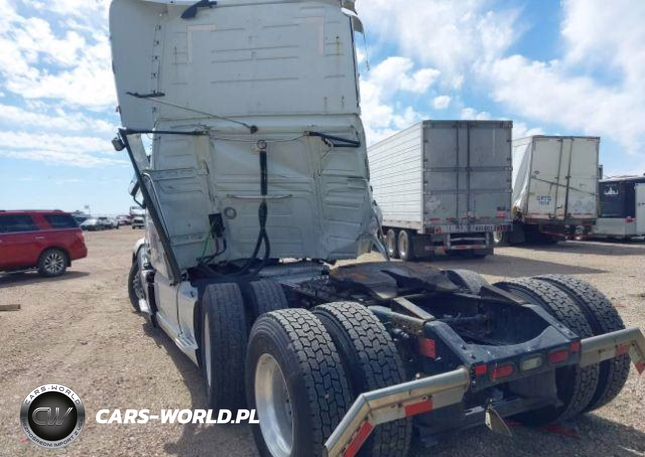 2022 Volvo VIN:4V4NC9EH5NN293070 - 5