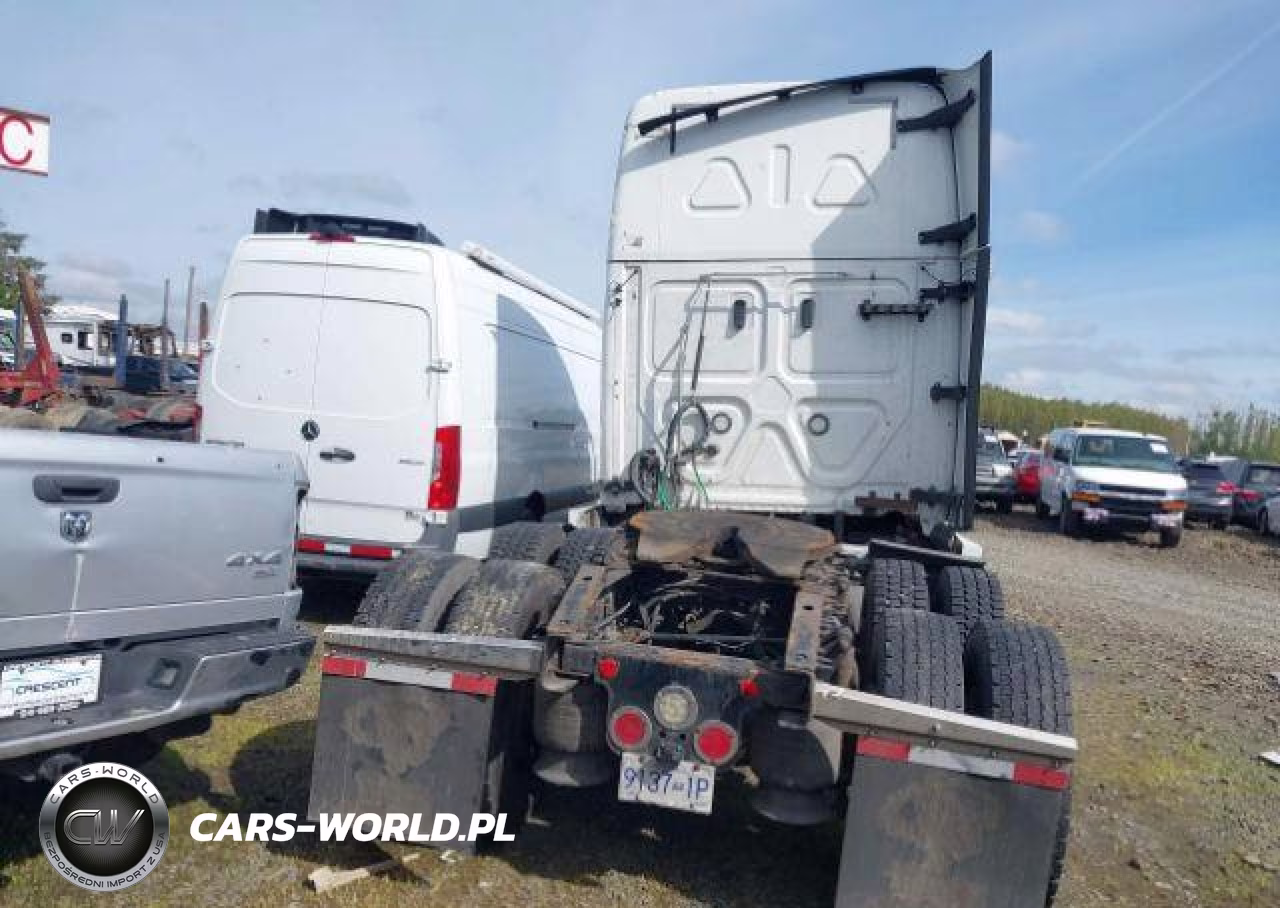 2021 Freightliner New Cascadia 126 VIN:1FUJHHDR7MLMA7424 - 17
