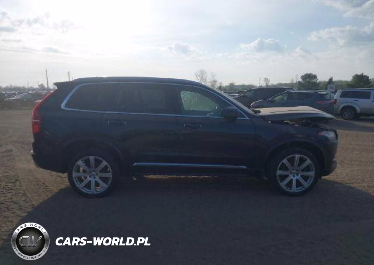 2017 Volvo Xc90 T8 VIN:YV4BC0PL0H1130329 - 14