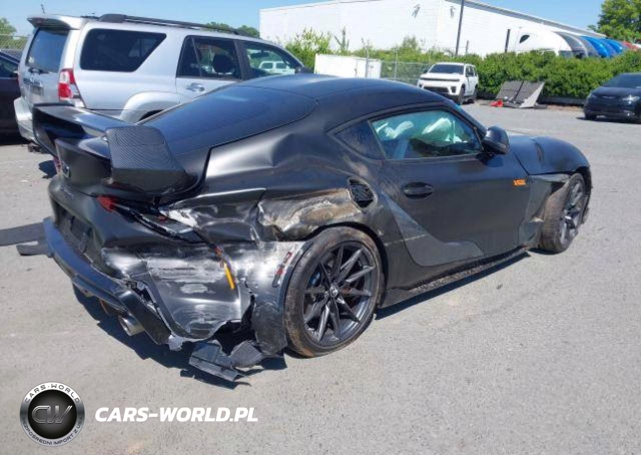 2025 Toyota Supra Premium VIN:WZ1DB0G01SW069105 - 5