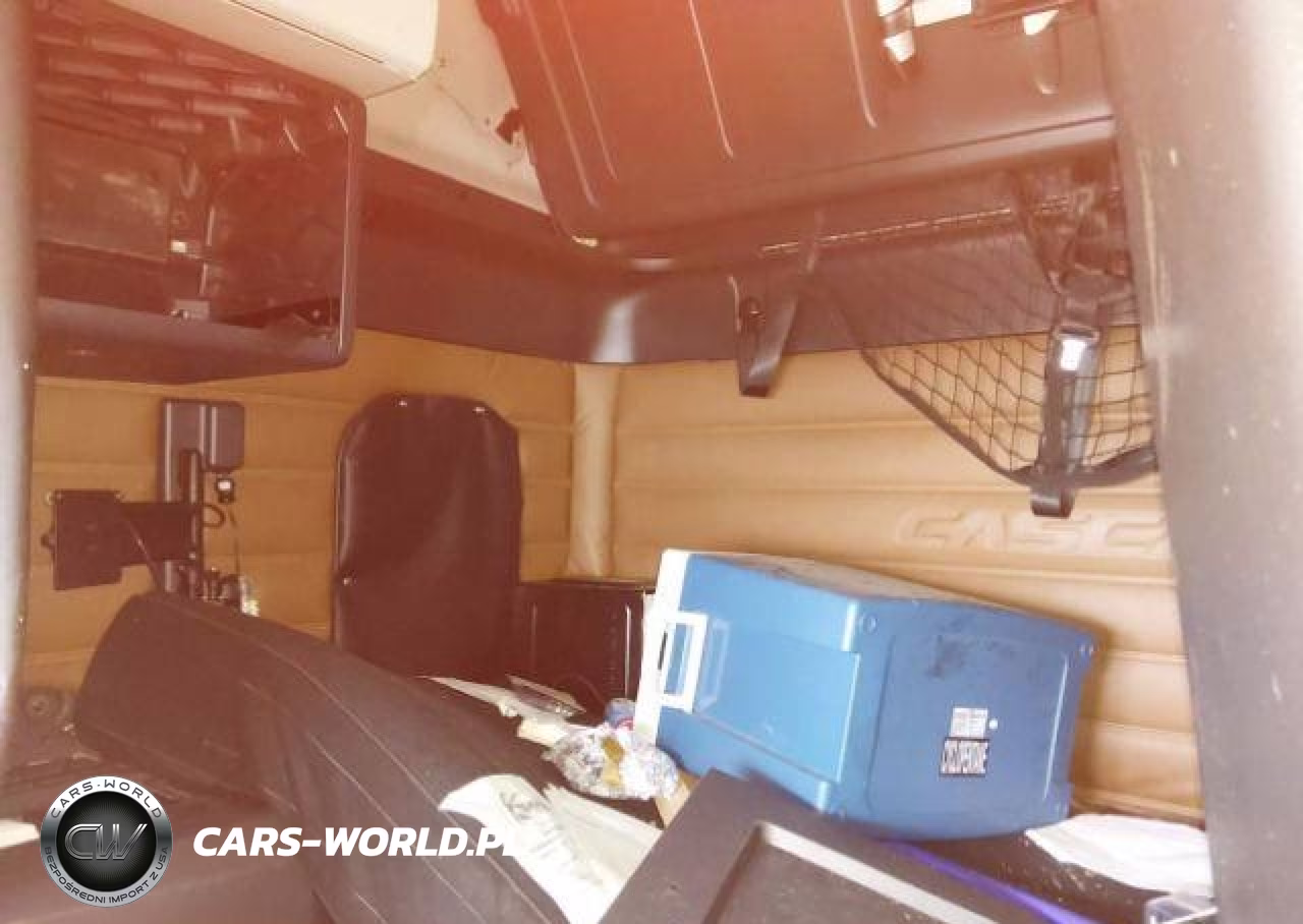 2019 Freightliner Cascadia 126 VIN:3AKJHHDR7KSKA2185 - 8