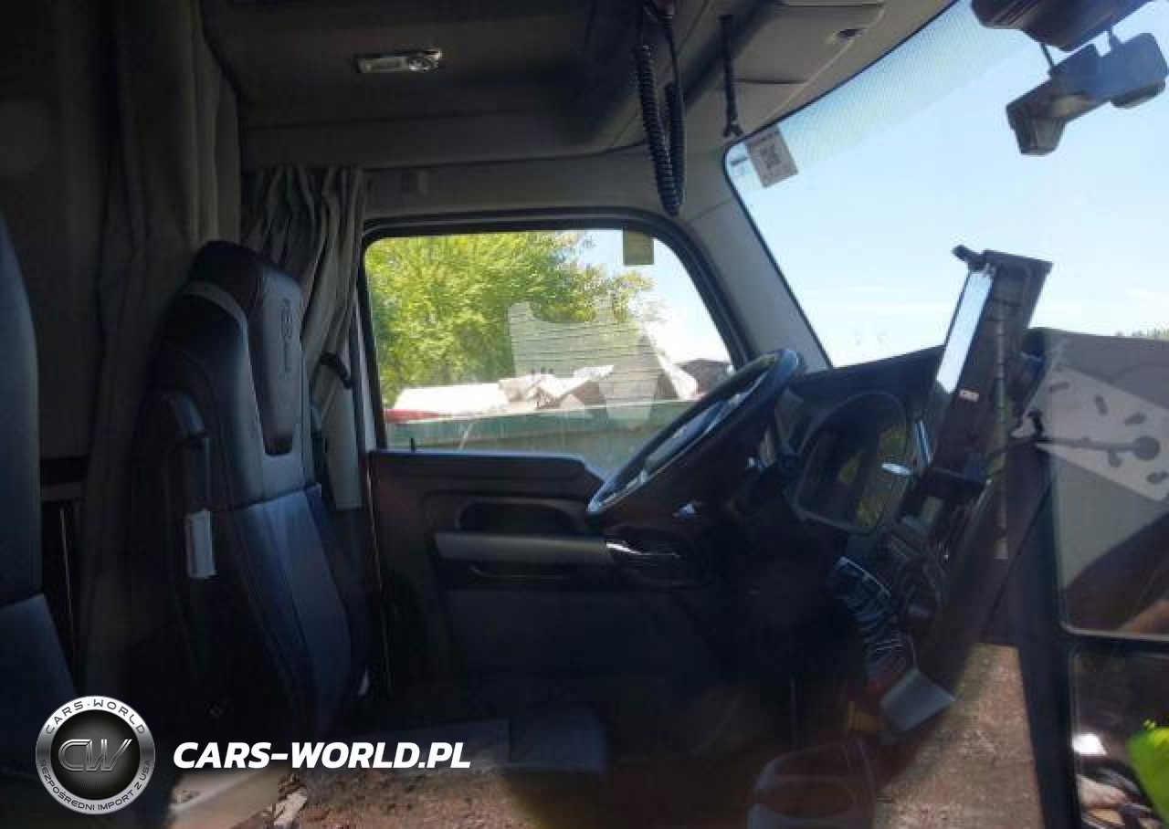 2026 Kenworth Construction T680 VIN:1XKYD49X2TJ985760 - 8