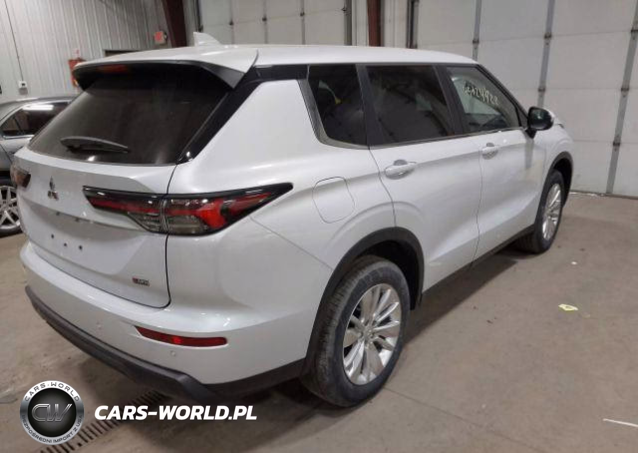 2026 Mitsubishi Outlander Es VIN:JA4J4UAB2TZ603736 - 5