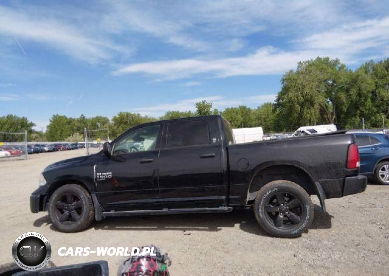 2021 Ram 1500 Classic Tradesman VIN:1C6RR6KG5MS527785 - 16