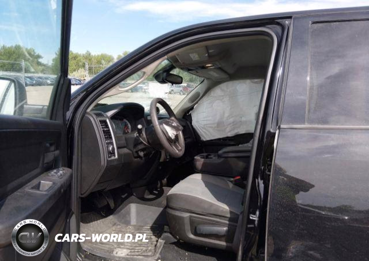 2021 Ram 1500 Classic Tradesman VIN:1C6RR6KG5MS527785 - 6