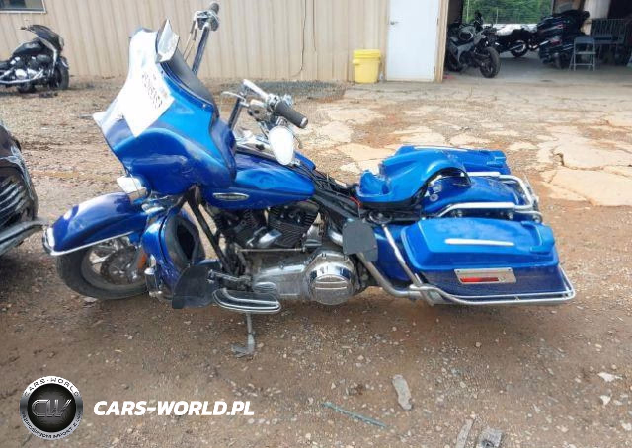 2007 Harley-Davidson Flhtcuse VIN:5HD1PR8157Y952075 - 13