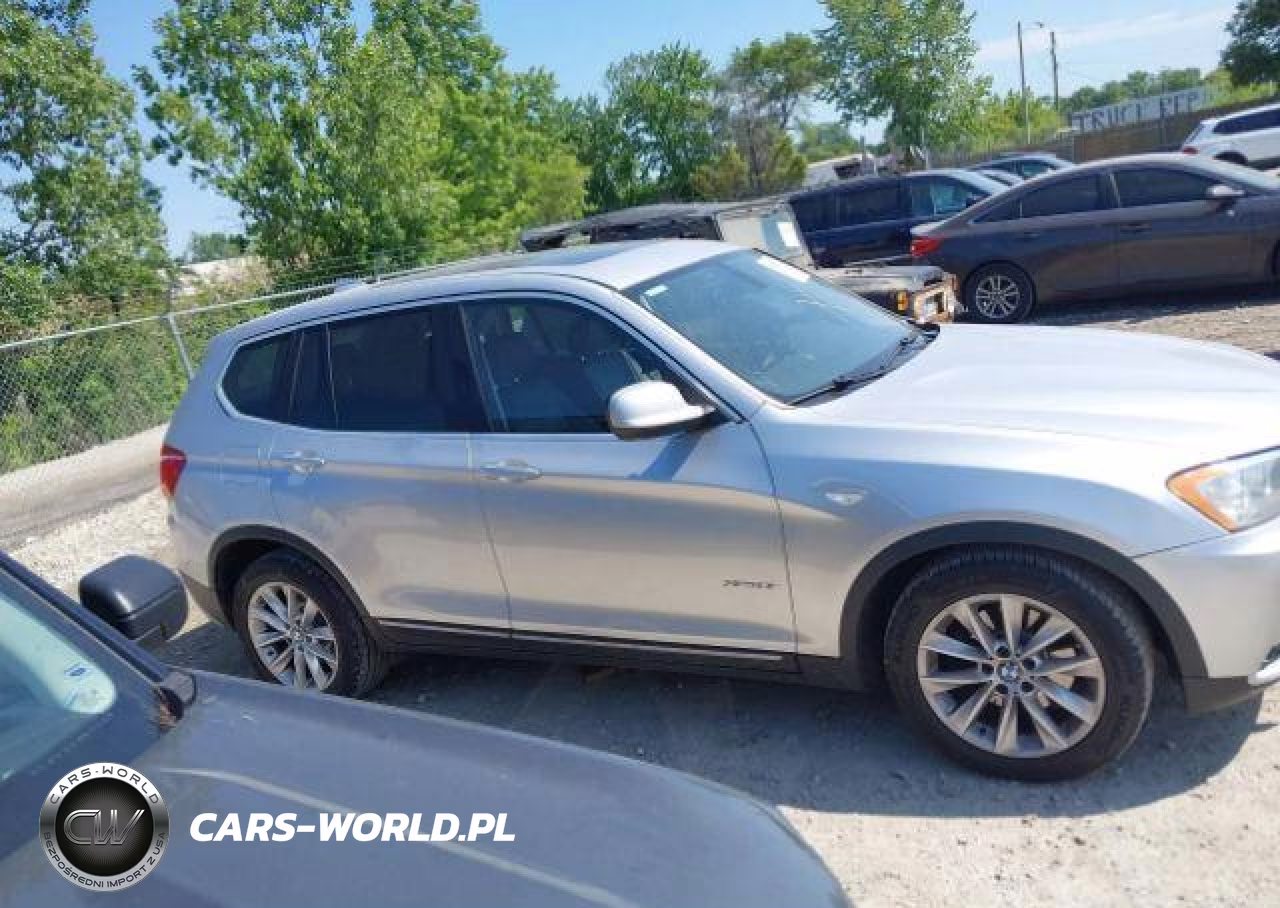 2012 BMW X3 xDrive35I VIN:5UXWX7C5XCL735754 - 14