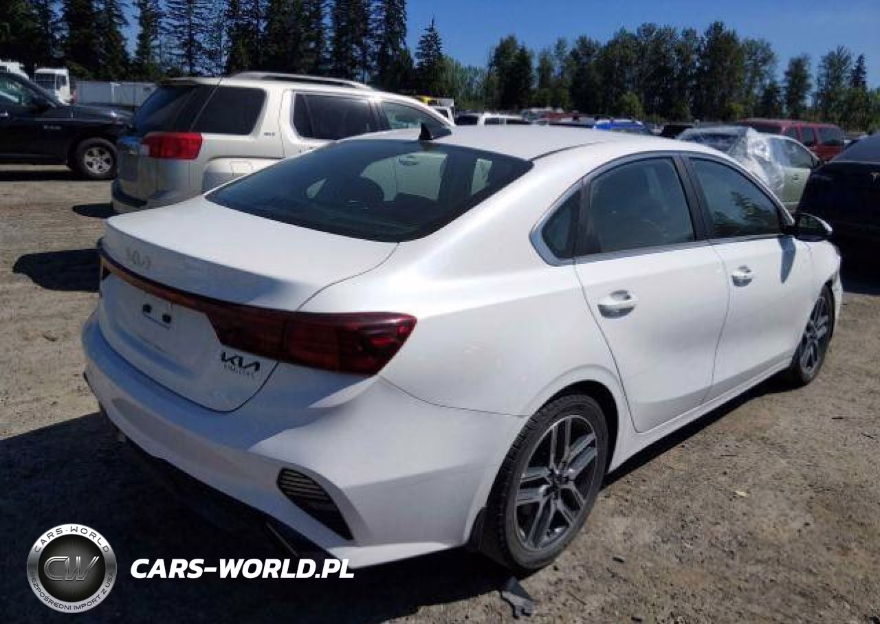 2022 Kia Forte Gt Line VIN:3KPF34AD4NE523806 - 5