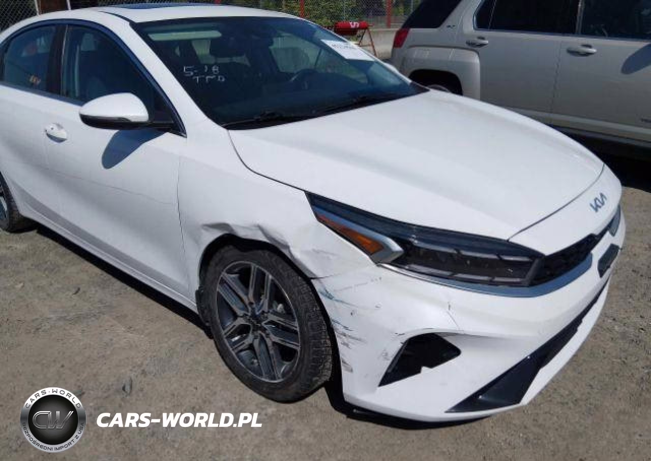 2022 Kia Forte Gt Line VIN:3KPF34AD4NE523806 - 7