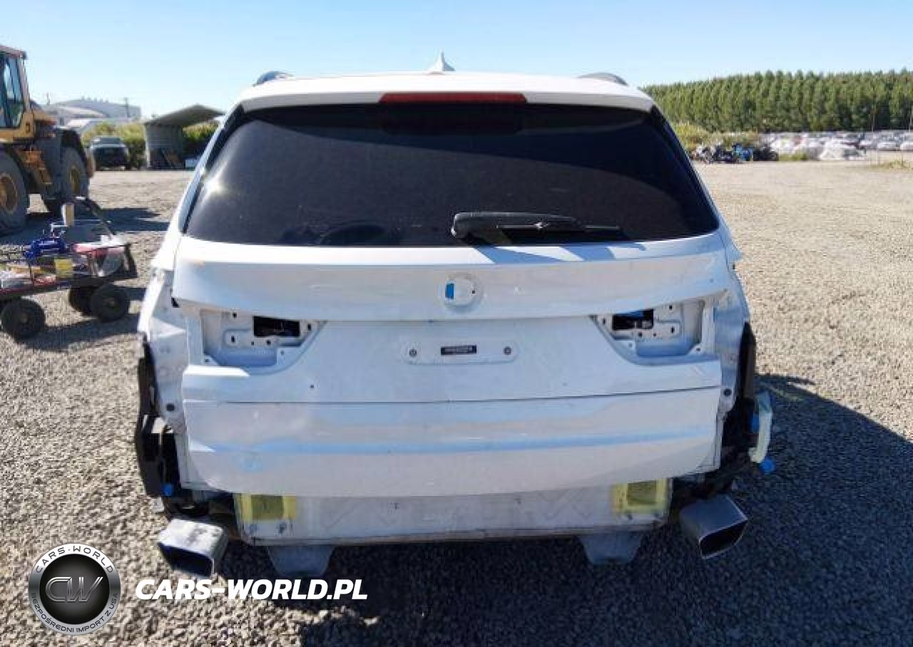 2018 BMW X5 xDrive35D VIN:5UXKS4C57J0Y19203 - 18