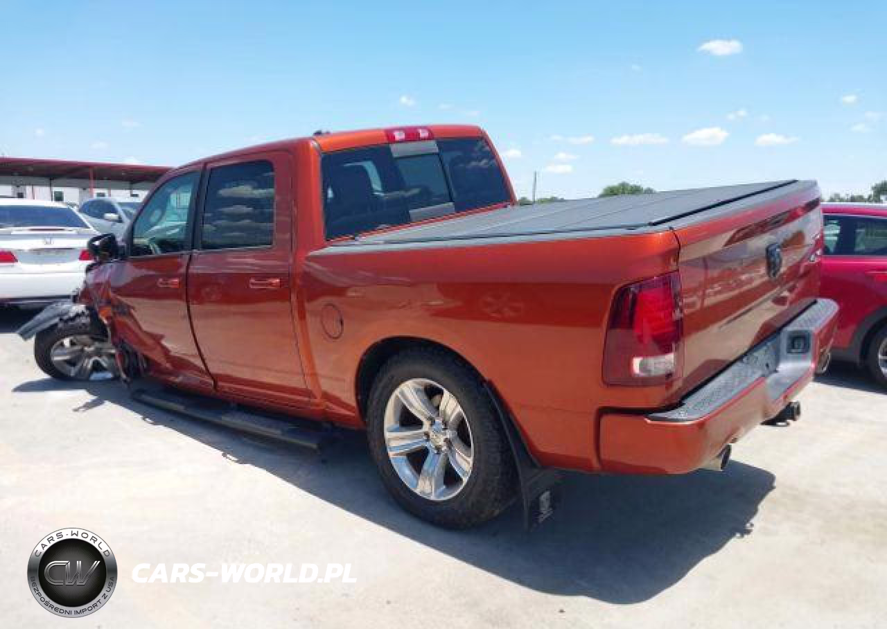 2017 Ram 1500 Sport VIN:1C6RR7MT9HS704313 - 4