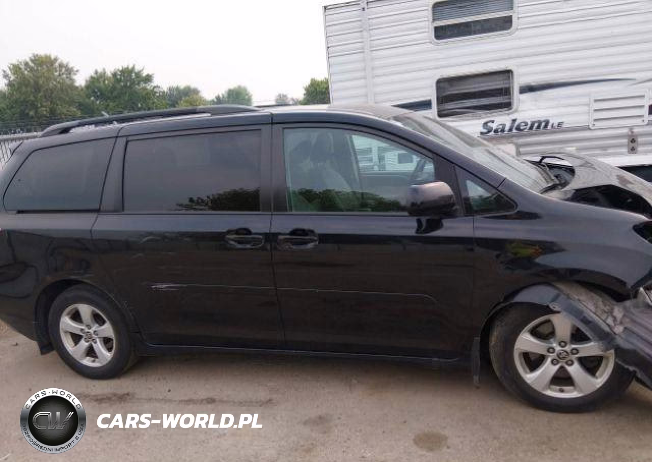 2020 Toyota Sienna Le VIN:5TDKZ3DC9LS074555 - 15