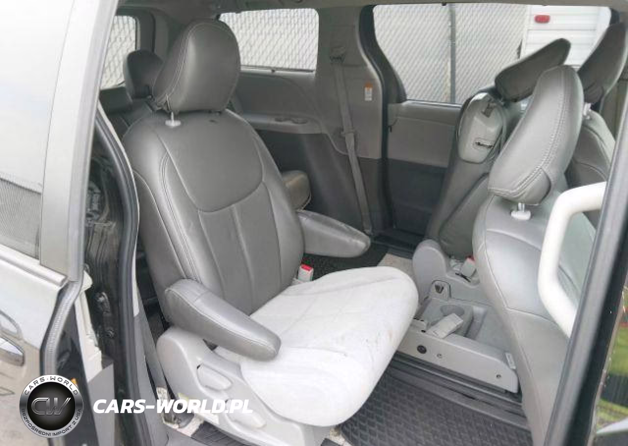 2020 Toyota Sienna Le VIN:5TDKZ3DC9LS074555 - 9