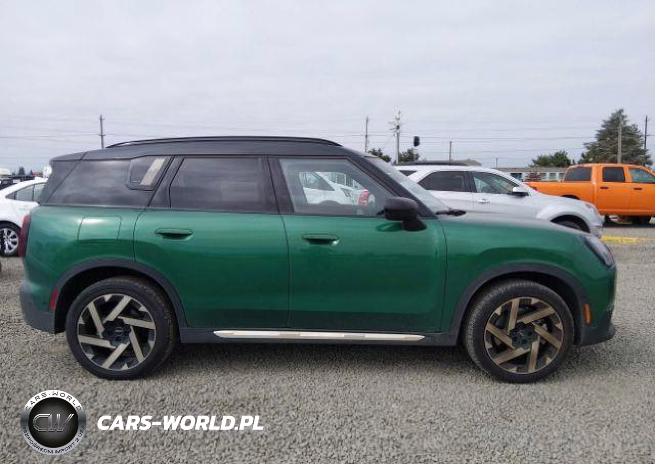 2025 Mini Countryman S All4 VIN:WMZ23GA06S7T17556 - 14