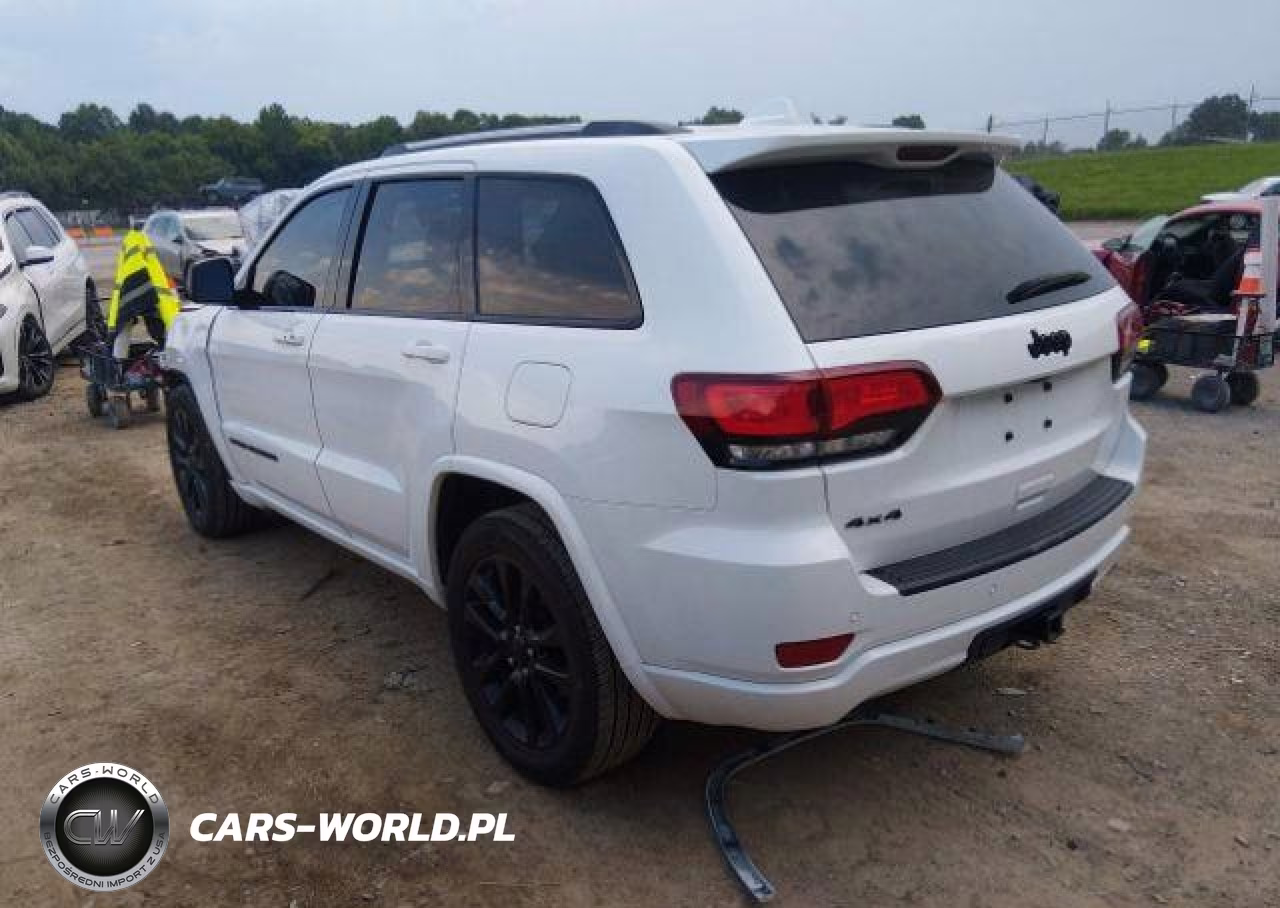 2019 Jeep Grand Cherokee Laredo VIN:1C4RJFAG5KC822250 - 4