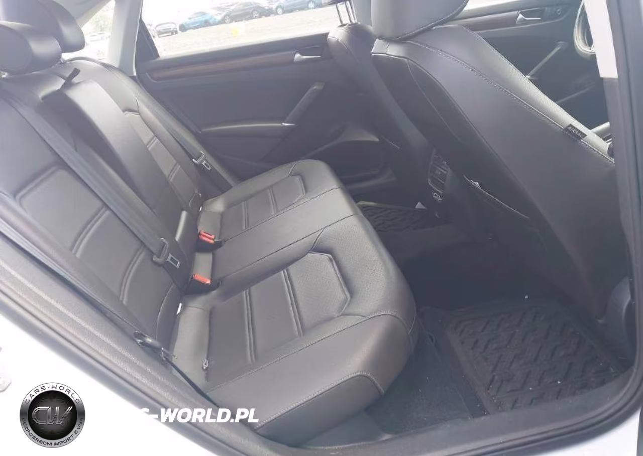 2022 Volkswagen Passat 2.0T Limited Edition VIN:1VWBA7A30NC008089 - 9