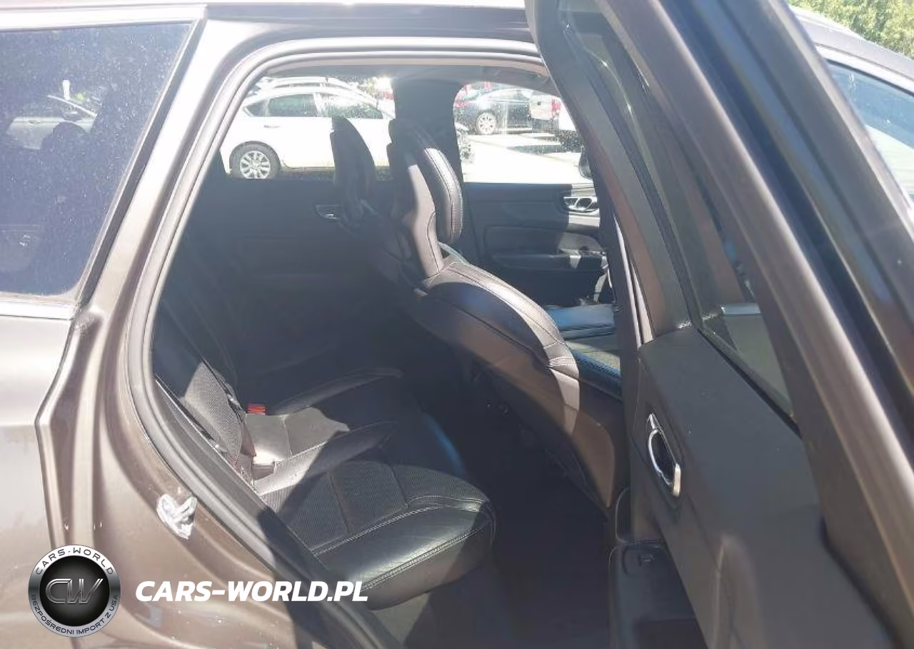 2018 Volvo Xc60 T6 Inscription VIN:YV4A22RL5J1032989 - 9