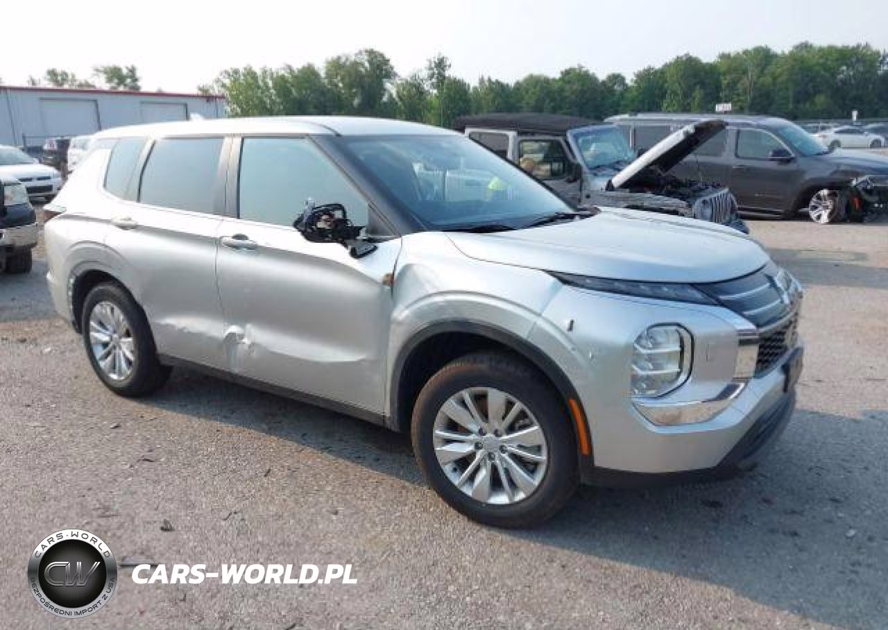 2026 Mitsubishi Outlander Es