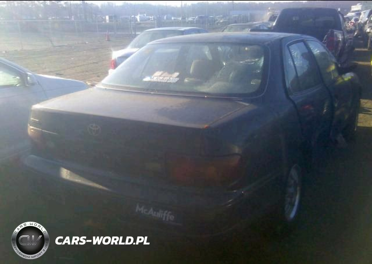 1993 Toyota Camry Dx VIN:4T1SK11EXPU230744 - 4