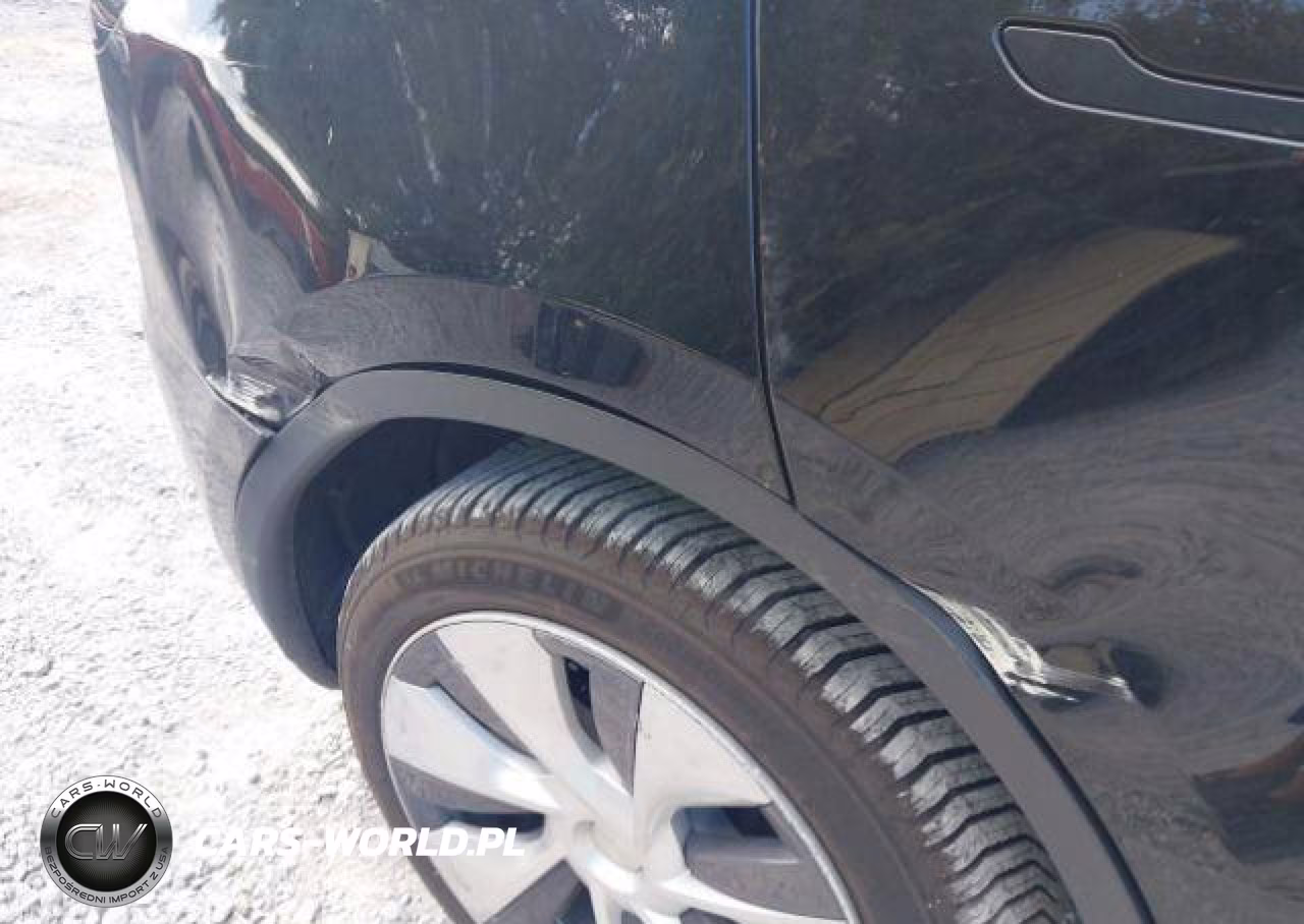 2023 Tesla Model Y Long Range VIN:LRWYGDEE8PC230109 - 20