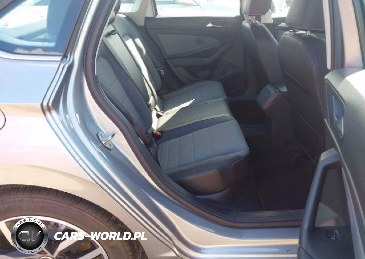 2026 Volkswagen Jetta Comfortline VIN:3VWEW7BU6TM072221 - 9