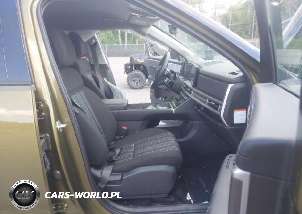 2026 Hyundai Santa Fe Preferred VIN:KM8P2DG17TU184098 - 6