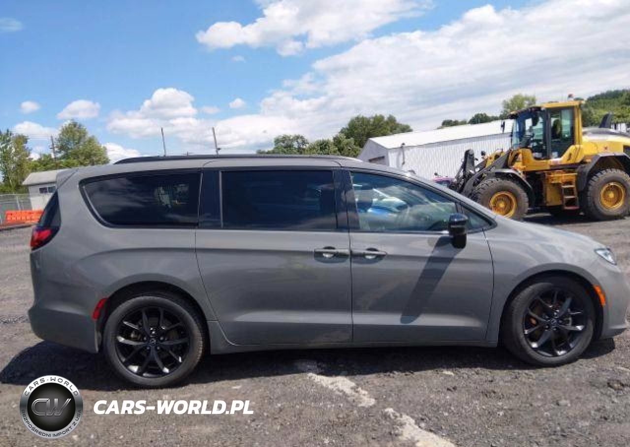 2025 Chrysler Pacifica Limited VIN:2C4RC1GG4SR608782 - 14