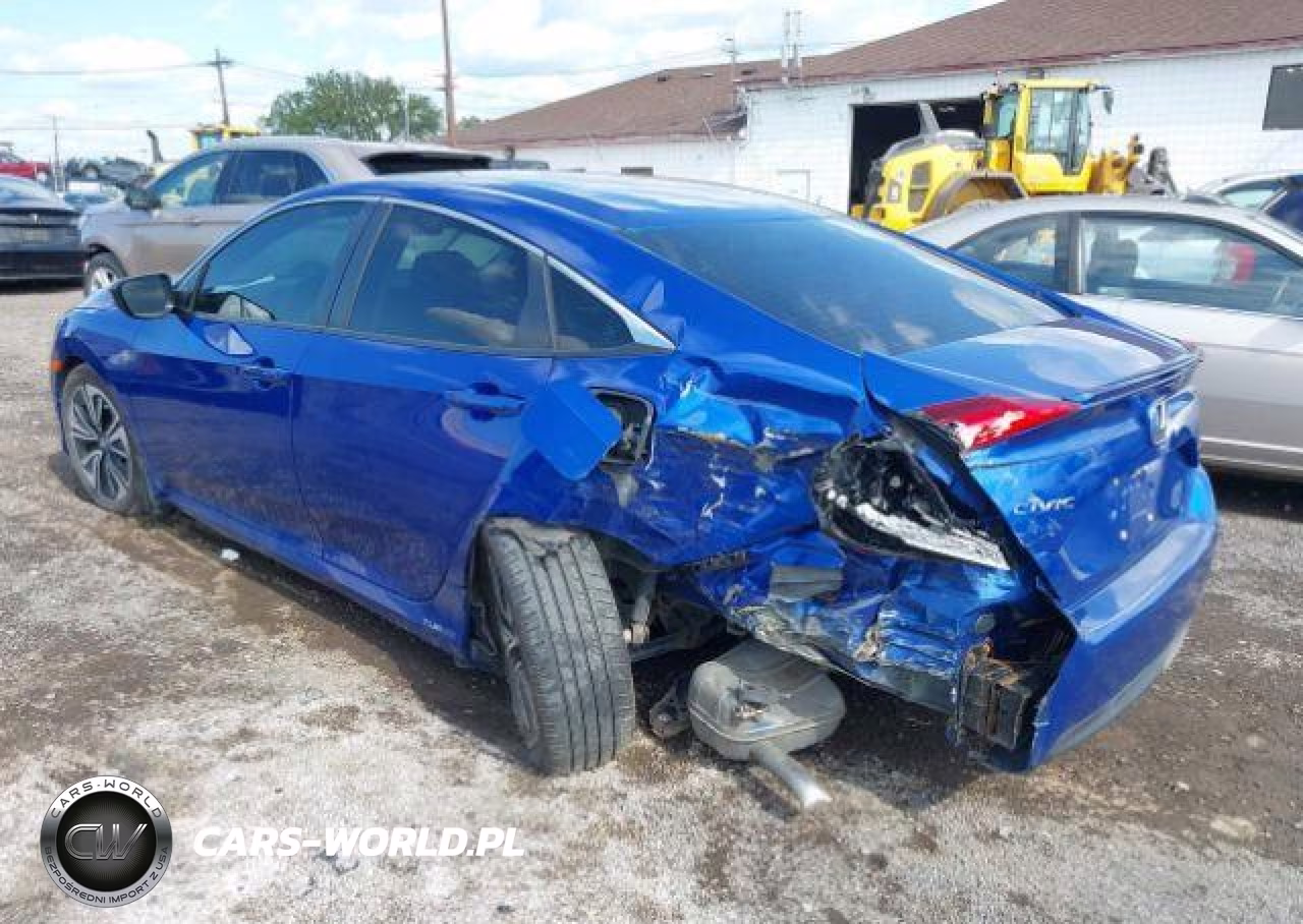 2018 Honda Civic VIN:2HGFC1F4XJH106777 - 4
