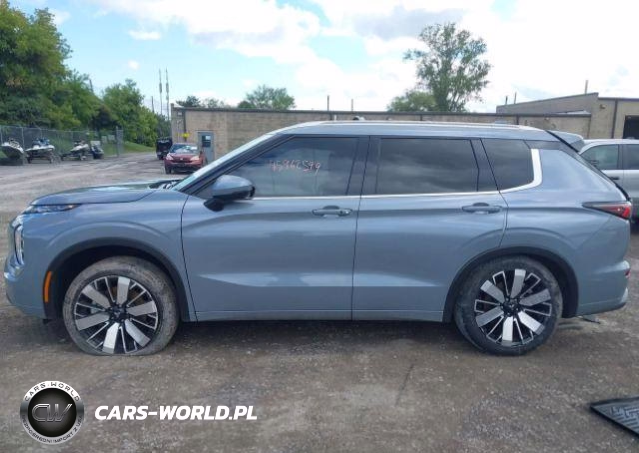 2025 Mitsubishi Outlander VIN:JA4J4WA87SZ624970 - 15